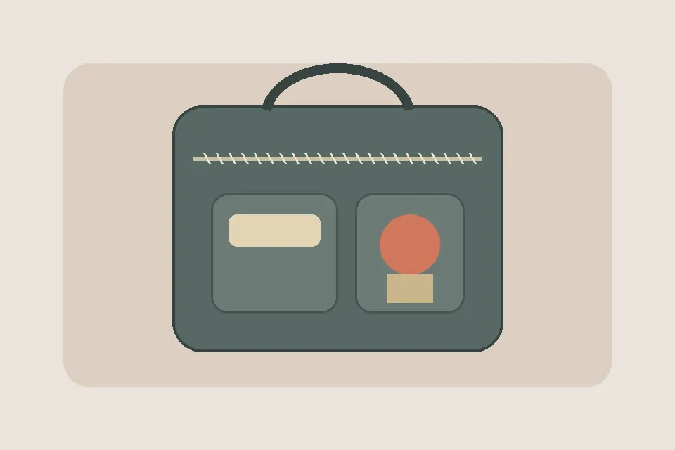 Compact travel organizer